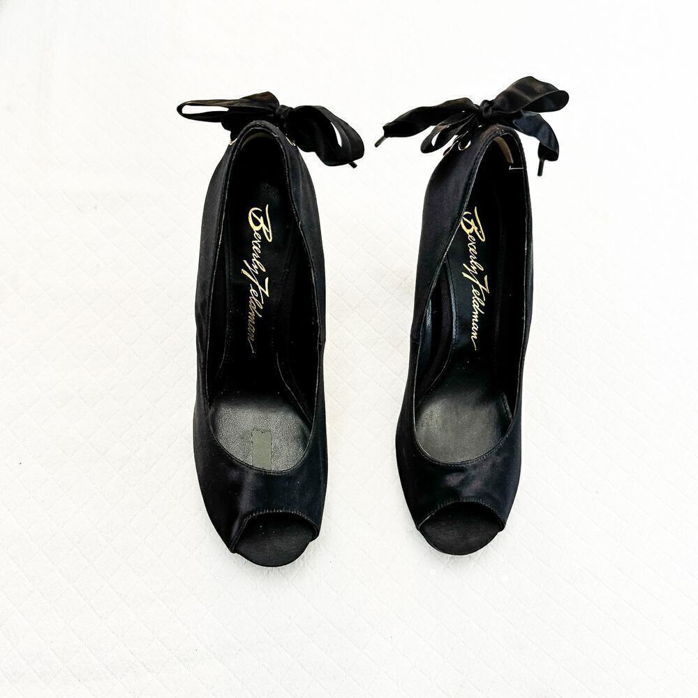 Beverly Feldman Satin Lace Up Peep Toe Heels Pump Bow Back Detail Size 8.5